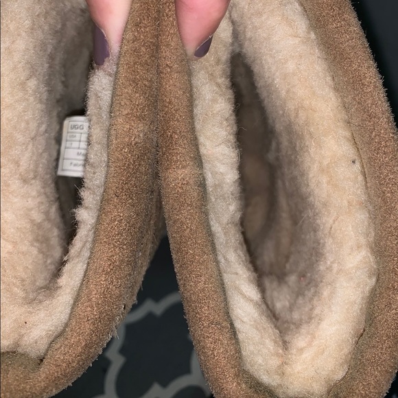 🍁🍂Ugg Girl’s Boots - Picture 6 of 7